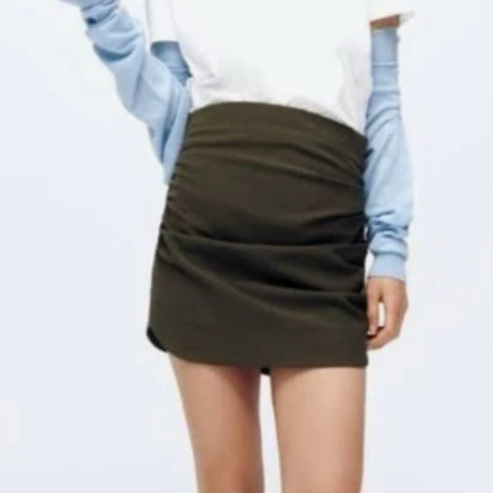 Ruched Side Green Skirt